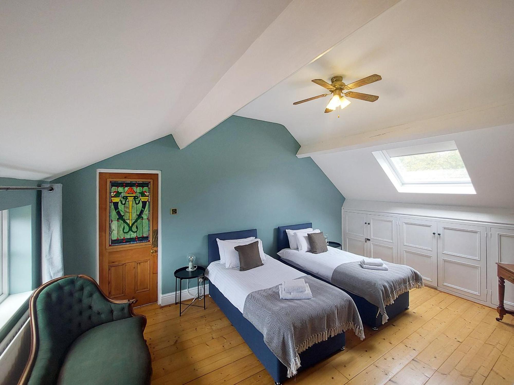 Oakridge Villa Hinderwell Bagian luar foto
