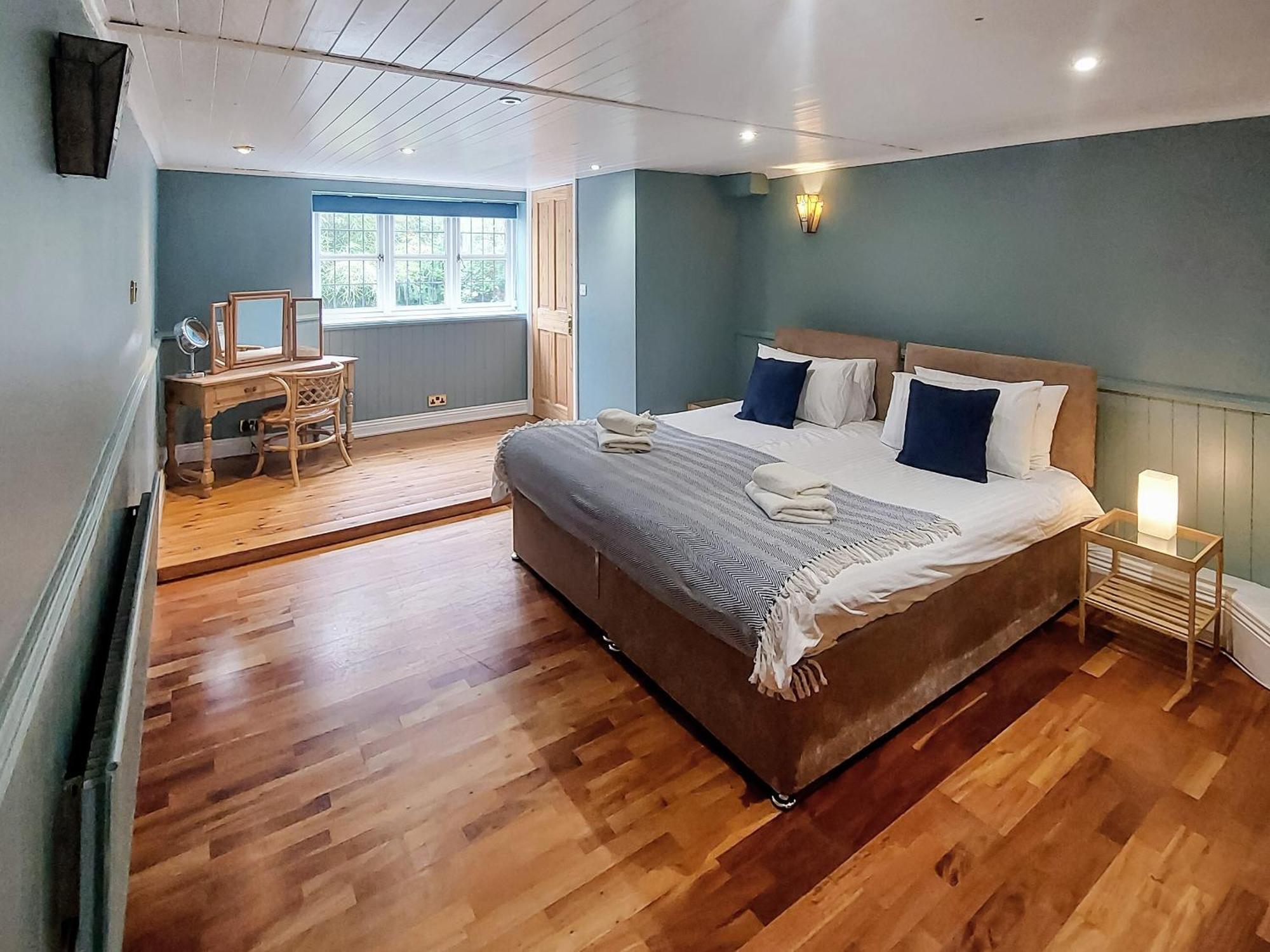 Oakridge Villa Hinderwell Bagian luar foto