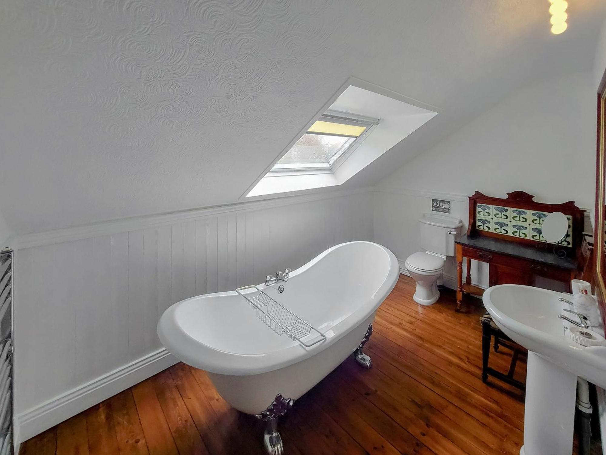 Oakridge Villa Hinderwell Bagian luar foto